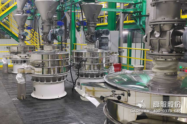 超聲波振動(dòng)篩客戶現(xiàn)場(chǎng)